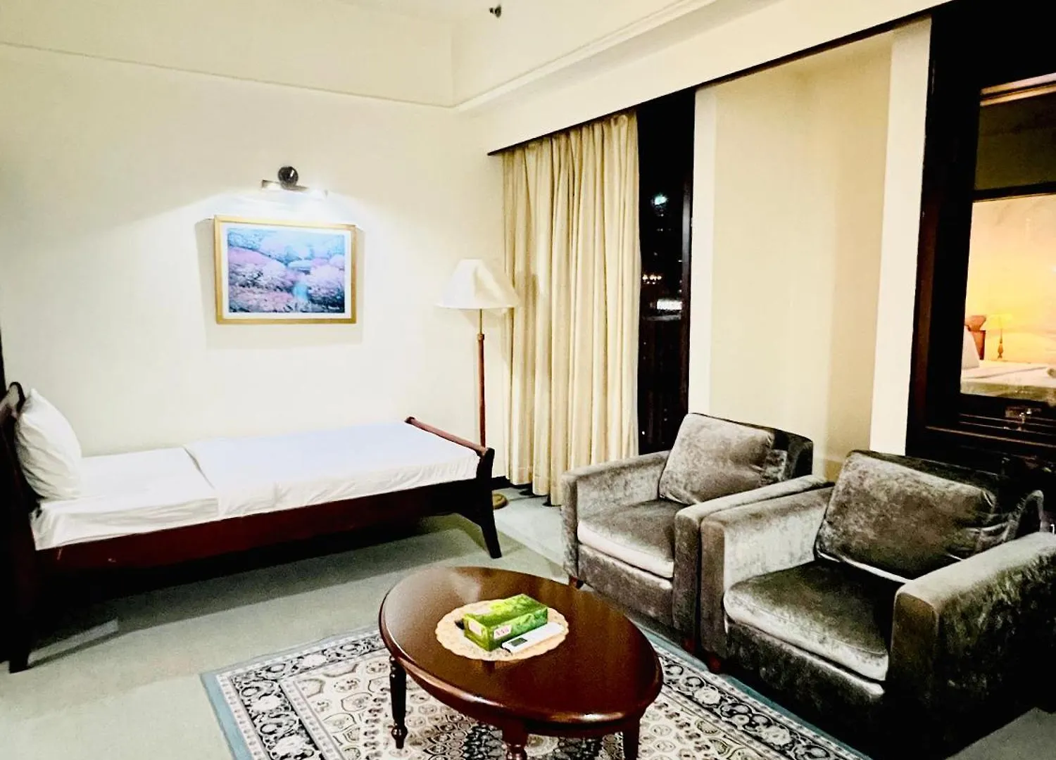 Resort Suites At Barjaya Times Square Kl Kuala Lumpur 4*,