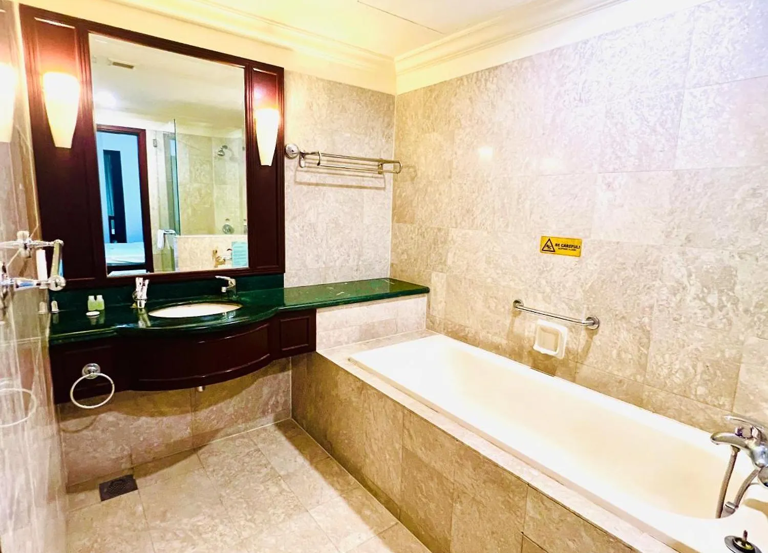 Resort Suites At Barjaya Times Square Kl Kuala Lumpur 4*,