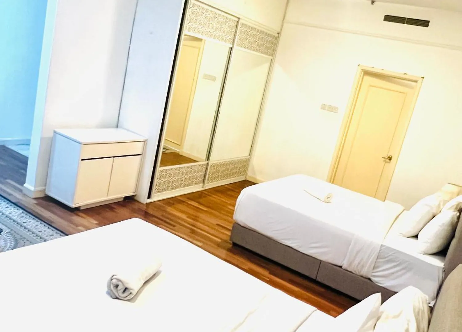 Resort Suites At Barjaya Times Square Kl Kuala Lumpur Hotel